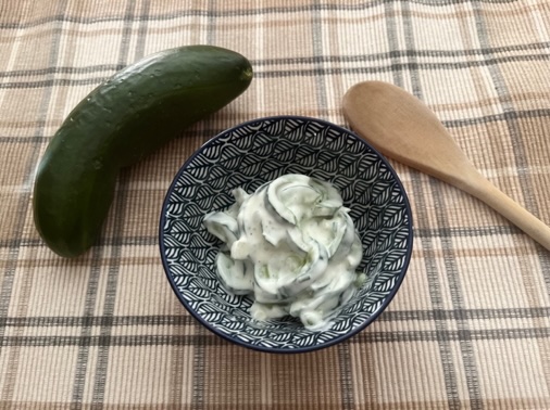 Salade de concombres au fromage blanc